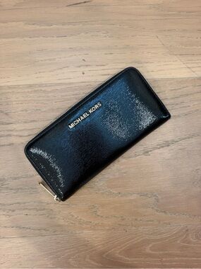 Michael Kors Black Wallet with Gold Zip Pull